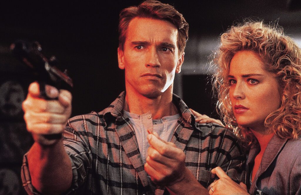 Total Recall - A Mind-Bending & Action-Packed Sci-Fi Thriller