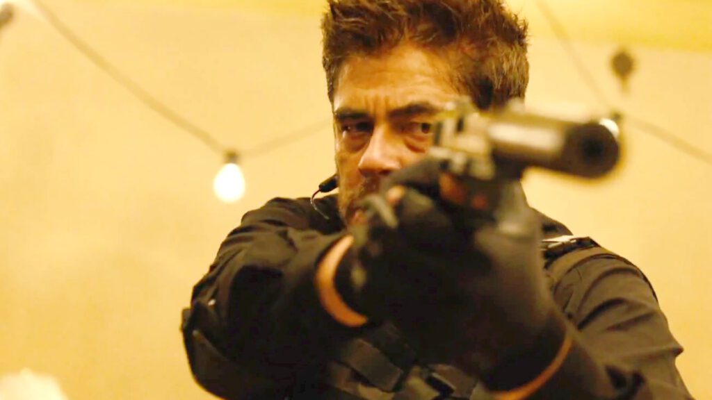 Sicario - An Unflinching Descent into the Drug War's Moral Abyss