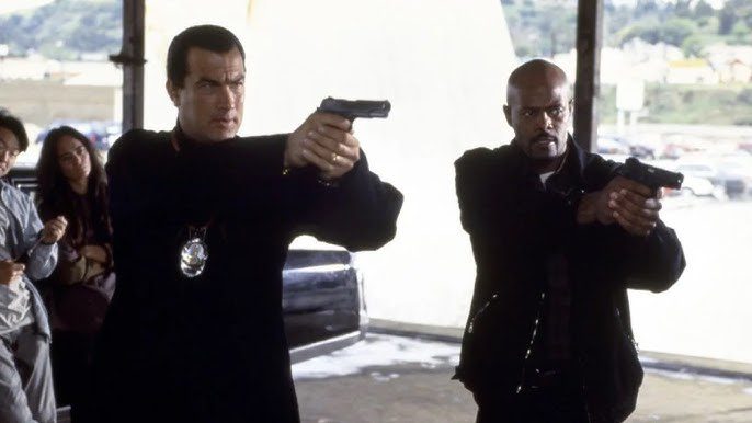 The Glimmer Man - Seagal & Wayans Hunt a Serial Killer