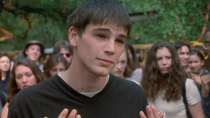 The Faculty - High School Invasion With ’90s Attitude