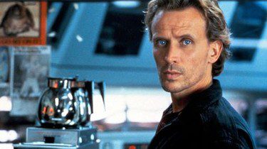 Leviathan - Peter Weller Battles an Undersea Nightmare